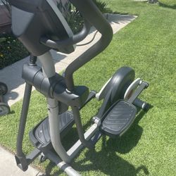 Elliptical (Battery Operated) Used!!!