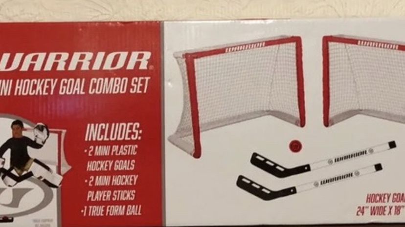 Warrior Hockey Mini Hockey Game Combo Set