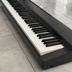 Casio Privia PX160BK 88-Key Full Size Digital Piano