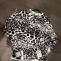 Sweater Leopard Print Black And White Size M