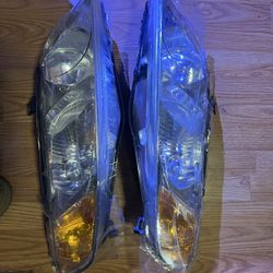 2009 Honda Civic  Head Lights