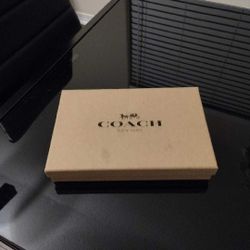 Coach Shadow Gift Box