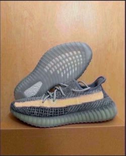 Adidas Yeezy Boost 350 V2 Ash Blue GY7657 Size 11 Brand New
