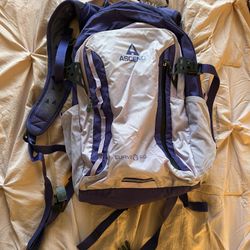 Ascend Hiking Backpack With Water Bag