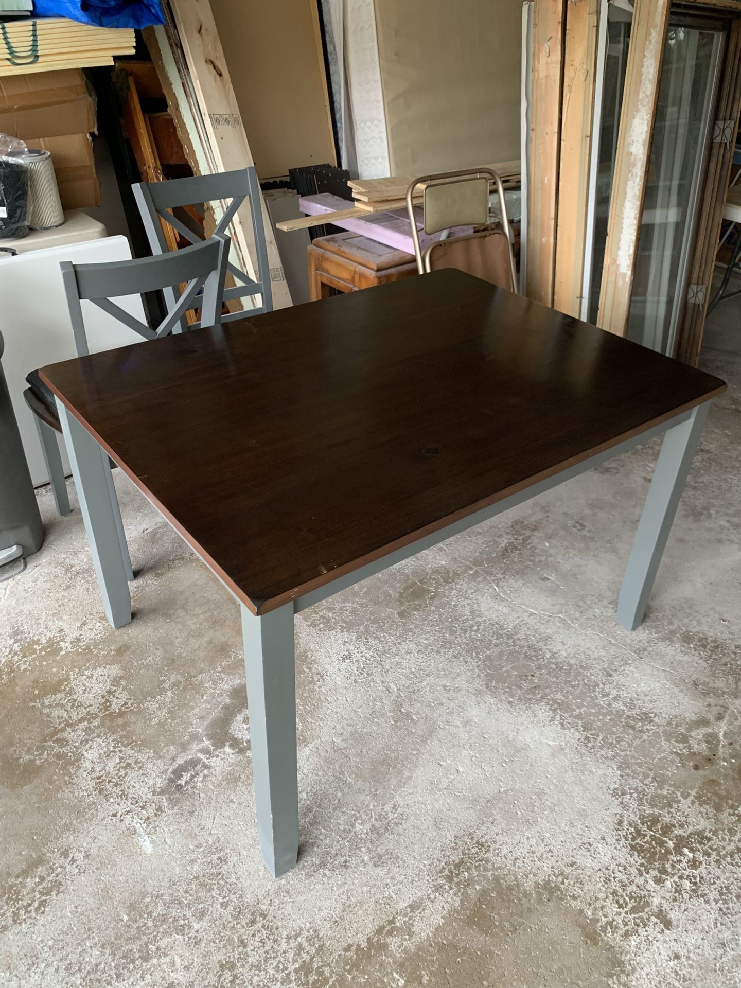 Kitchen Table With 2 Chairs