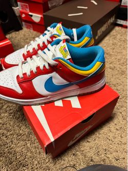 Nike Dunks size 8.5