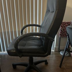 Office Desk Chair $10