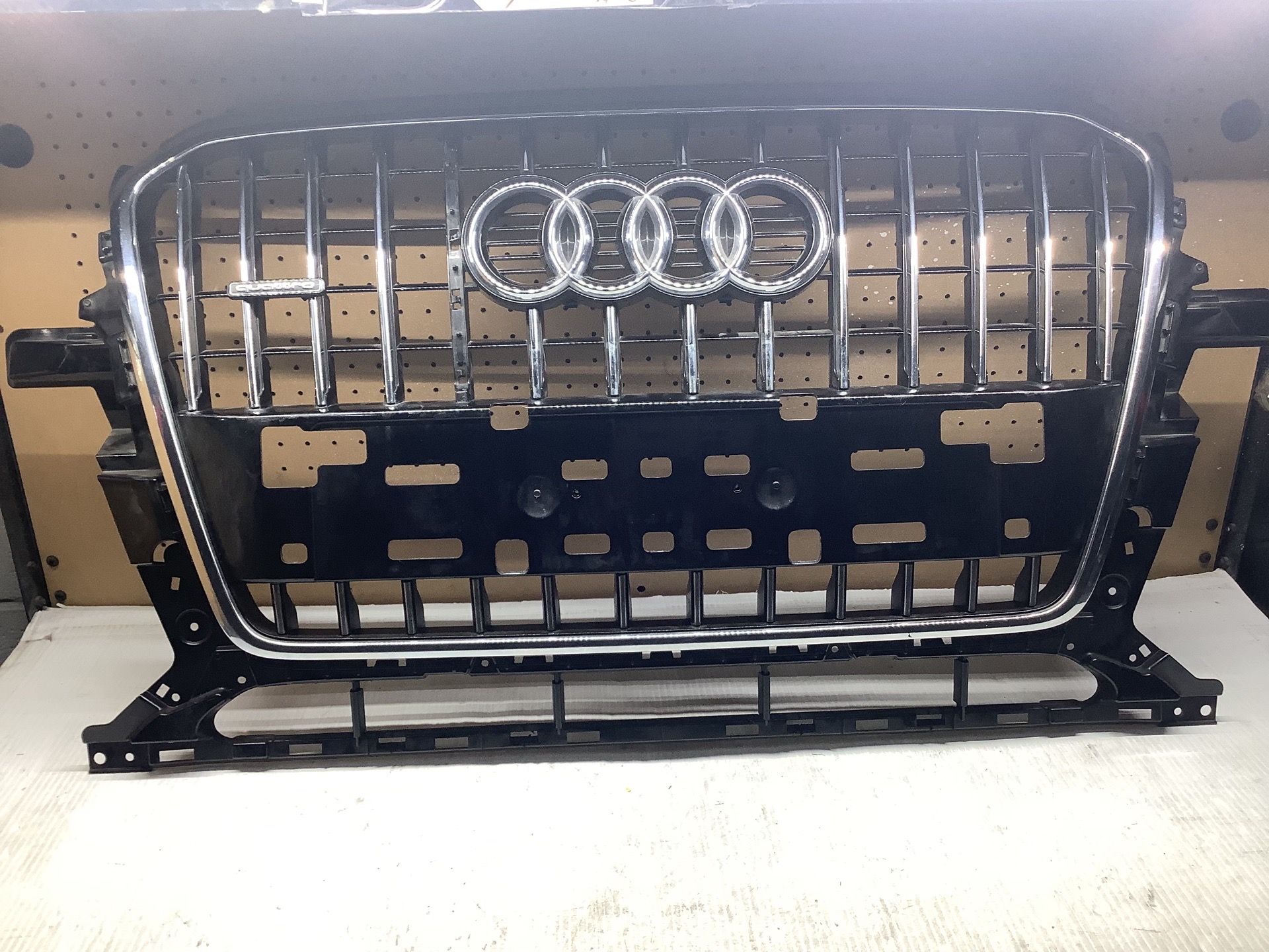 2013-2016 Audi Q5 S-line Grille Grill OEM 8r0 853 651