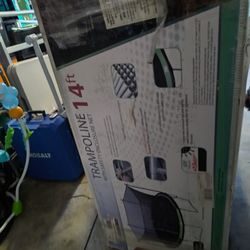 Brand New 14' Enclosed Trampoline 