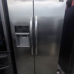 Frigidaire Side By Side Refrigerator 36 Inches 