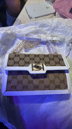 Shoulder bag