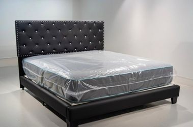 New KING SIZE BED FRAME WITH MATTRESS AND BOX SPRING SET DIAMOND HEADBOARD 