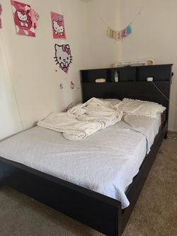 Queen bed