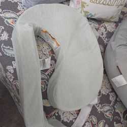 My Brest Friend Nursing Pillow 