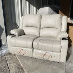 Power Reclining Couches