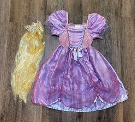 Disney Rapunzel Costume Set – Dress, NEW Wig & Tiara – Fits 5-6 Year Old