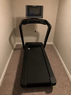 NordicTrack Commercial 1750 Treadmill