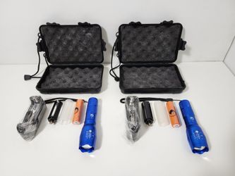 2pcs U`King Portable Zoom Flashlight T6 Tactical Torch + 18650 Rechargeable Battery ( Blue )