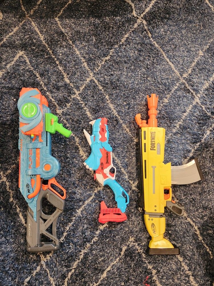 NERF BLASTERS