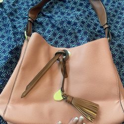 Light Pink London Fog Leather Purse With Brown Leather Accents And Strap