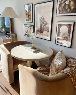 Accent chair