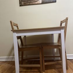 Table +2 Chairs 