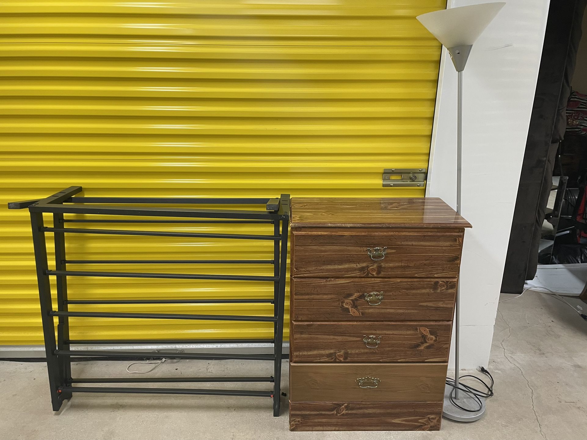Dresser Frame And Lamp Price Takes All