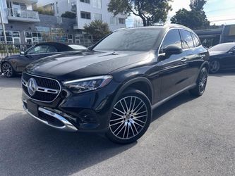 2023 Mercedes-Benz GLC 300
