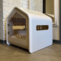 BRAND NEW IN BOX Modern Dog Crate w/Acrylic Door