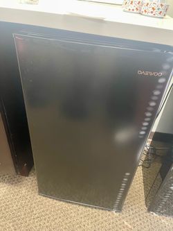 Mini fridge