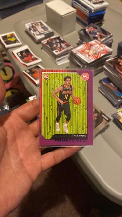 Trae Young 2018-19 Panini Hoops Purple No. 250 RC Rookie Card