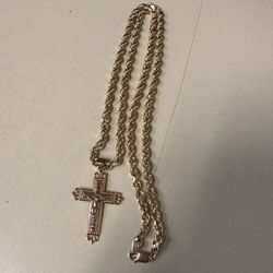 Rope Chain With Pendant