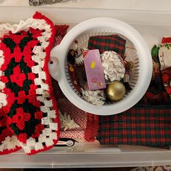 Lot of Christmas and Kitchen Items