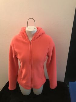 Girl’s Orange Sweater Jacket 🧥