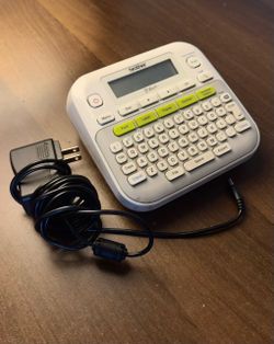 Brother P-Touch PT-D210 Label Maker w/ Power Adapter
