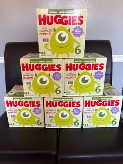 Huggies Little Movers Diapers, size 6