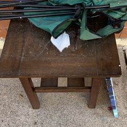 Wooden coffee end table square
