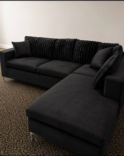 BLACK VELVET & CORDUROY SECTIONAL w/ LED’s 🖤✅