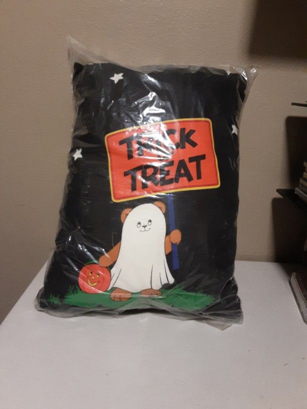 Trick Or Treat Pillow 23x 18