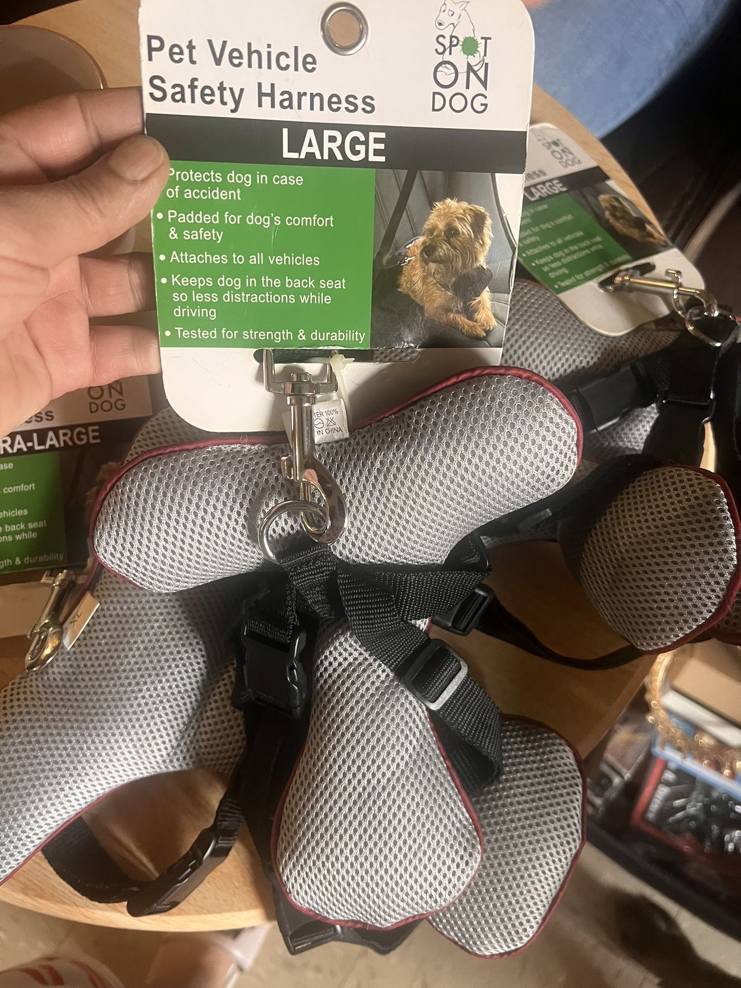 Dog Harnesses For Cars large, medium and small