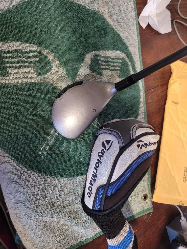 TaylorMade SLDR S 4H 22° Hybrid Graphite Shaft Regular Flex