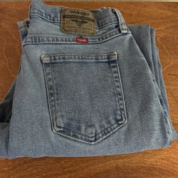 Wrangler Men’s Relaxed Fit Jeans