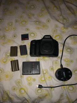 Canon 5D Classic (BODY ONLY)