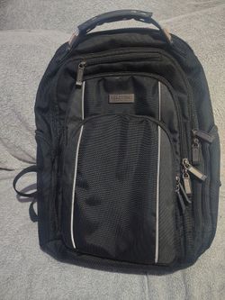 Kenneth Cole Reaction laptop bag