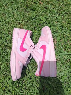 Pink dunks