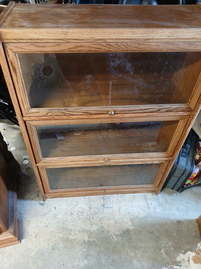 Oak 3 Tier Barristers Shelf