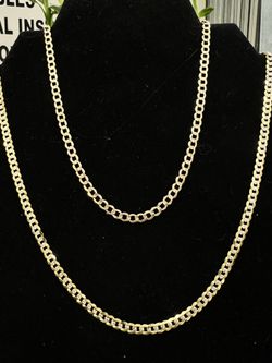 GOLD CHAINS