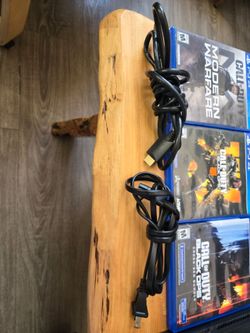 Playstation 4 with 3 games and 2 controllers