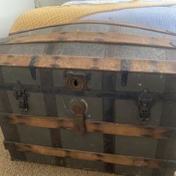 Traveling Antique Trunk