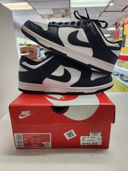 Nike panda dunks low